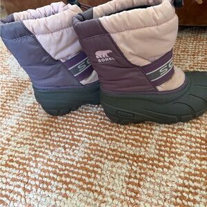 Sorel Kids' Purple and Black Winter Boots